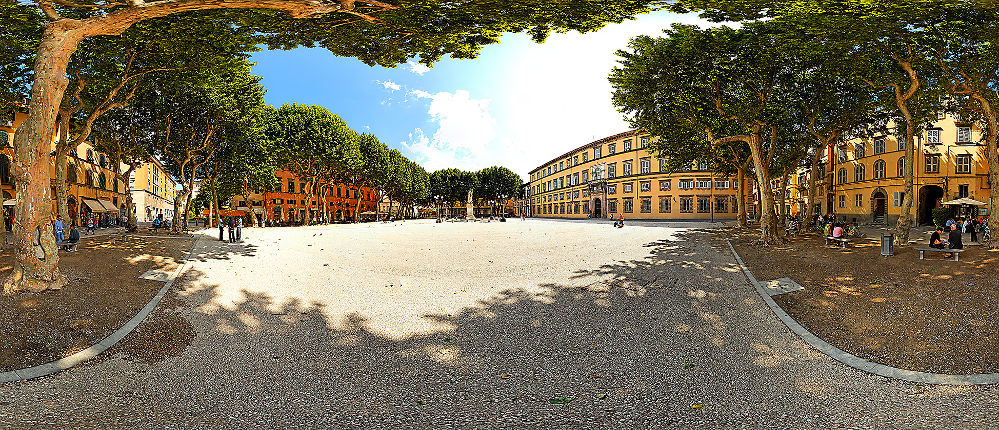 2009_06_PANOS IMG_0613 ITALY_Lucca Pano Piazza Napoleone_PanoramicC
